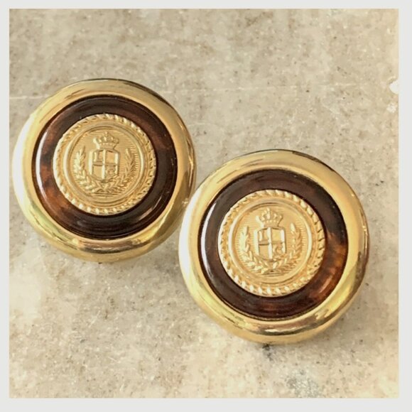 Vintage Liz Claiborne Pierce Gold Tone Tortoise Statement Crest Lucite Earrings - Picture 4 of 6